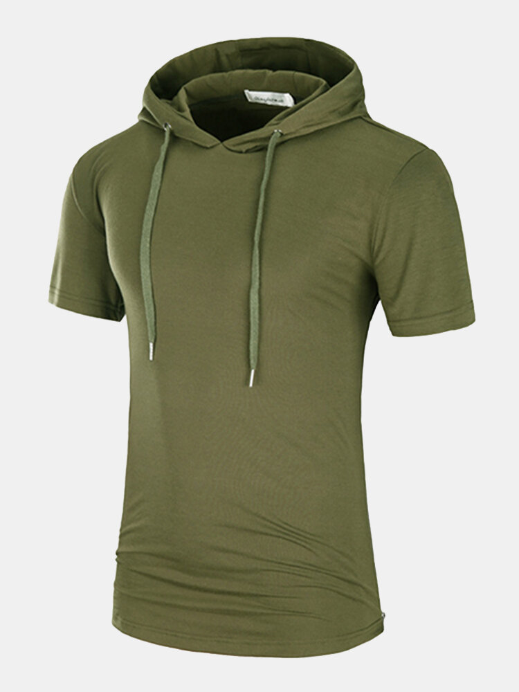 camiseta manga corta con capucha