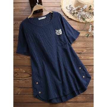 T-shirt damski z krótkim rękawem i haftowanym haftem