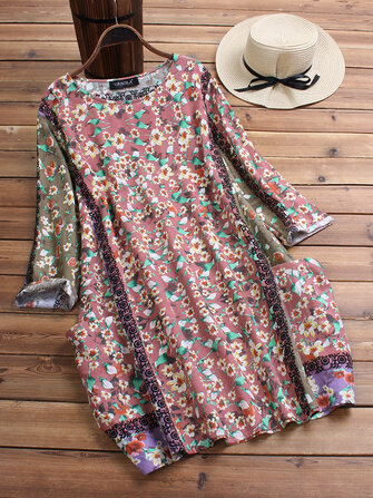 Robe vintage à manches 3/4 et imprimé floral